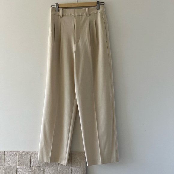 UNIQLO Pleated Wide Pants - XS - Picture 3 of 4